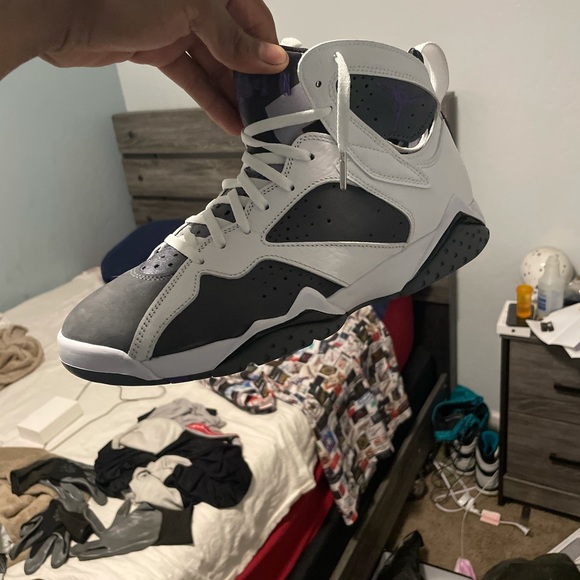 Jordan Retro 7